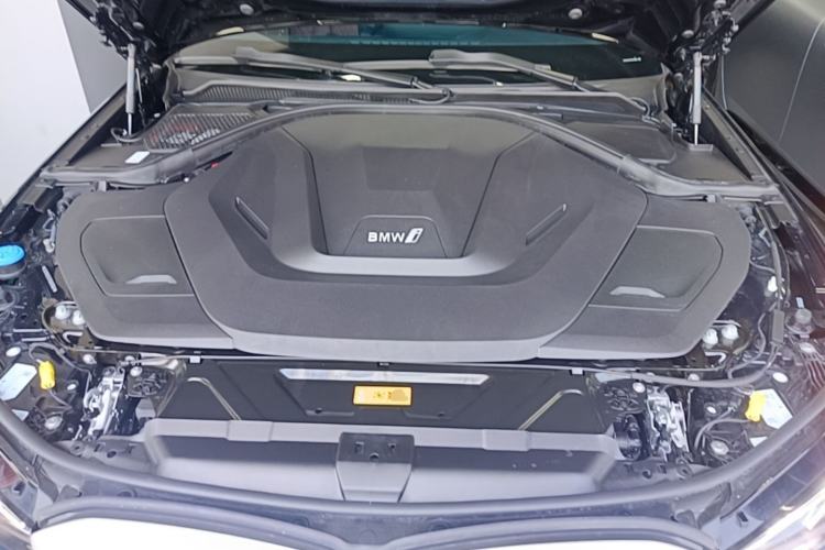 Used BMW i3 2024 eDrive 35 L Engine Bay
