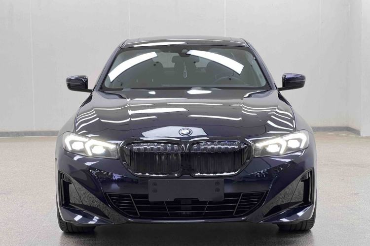 Used BMW i3 2024 eDrive 35 L Exterior 1