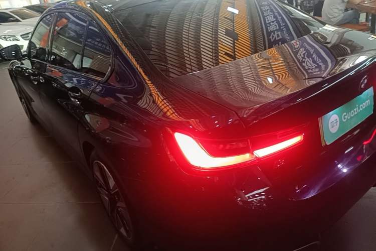 Used BMW i3 2024 eDrive 40 L Midnight Sports Package Exterior 2