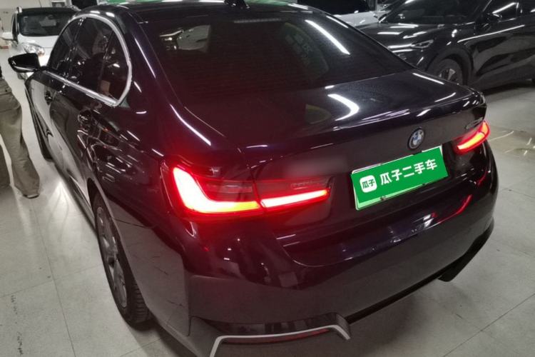 Used BMW i3 2024 eDrive 35 L Exterior 2
