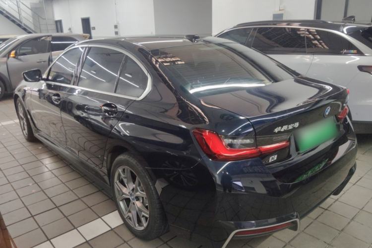 Used BMW i3 2024 eDrive 35 L Exterior 2