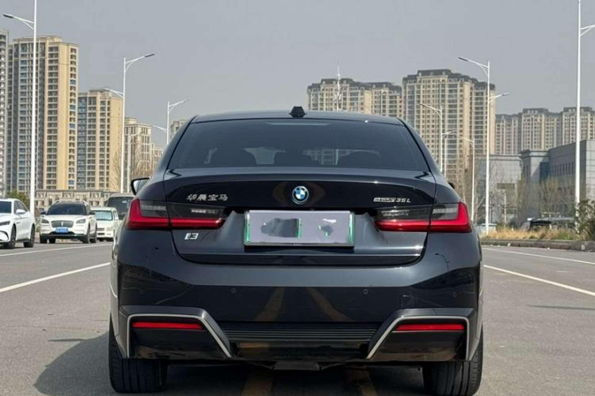 Used BMW i3 2024 eDrive 35 L Exterior 2