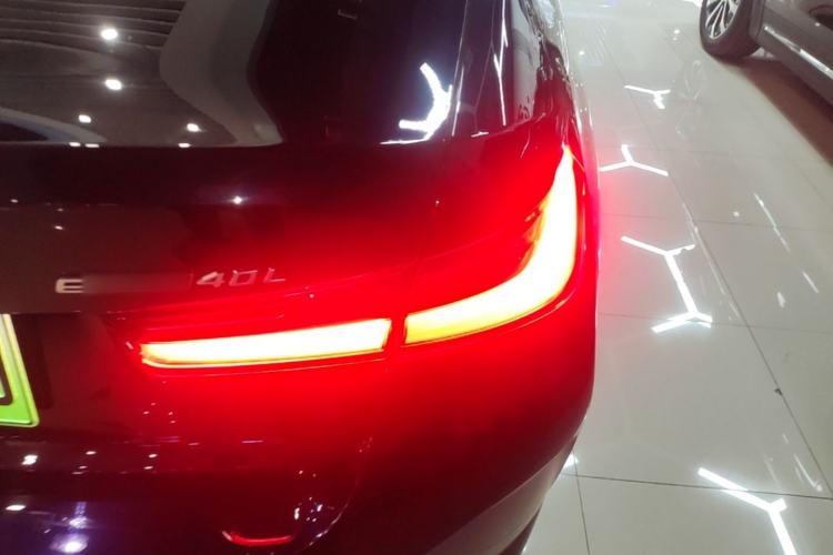 Used BMW i3 2024 eDrive 40 L Midnight Edition Exterior 3
