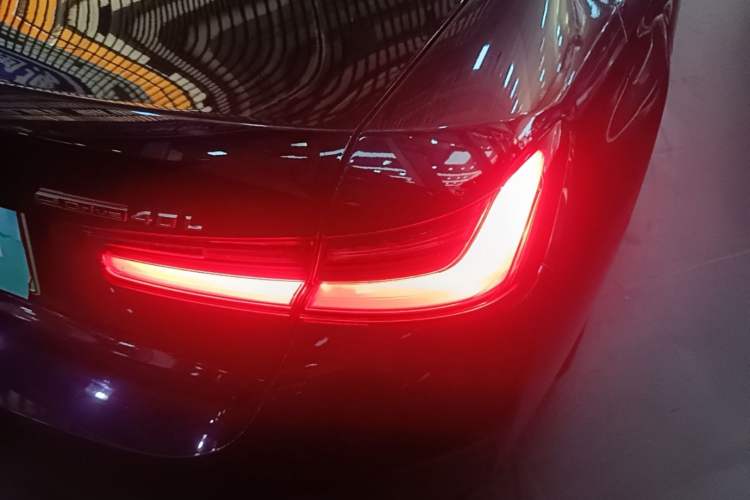 Used BMW i3 2024 eDrive 40 L Midnight Sports Package Exterior 3
