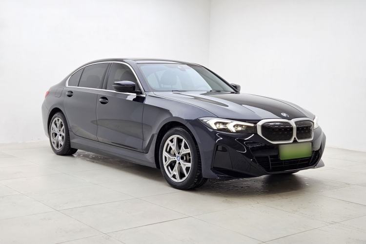 Used BMW i3 2024 eDrive 35 L Exterior 3