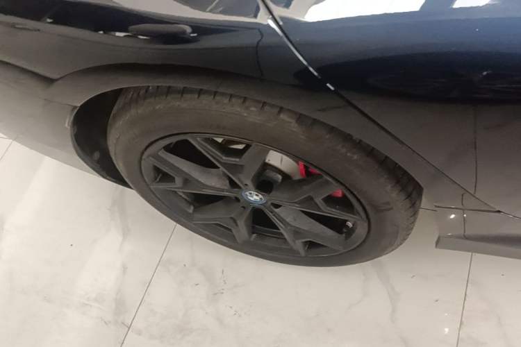 Used BMW i3 2024 eDrive 35 L Exterior 5