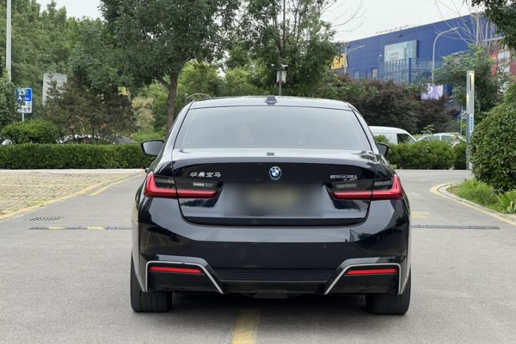 Used BMW i3 2024 eDrive 35 L Exterior 5