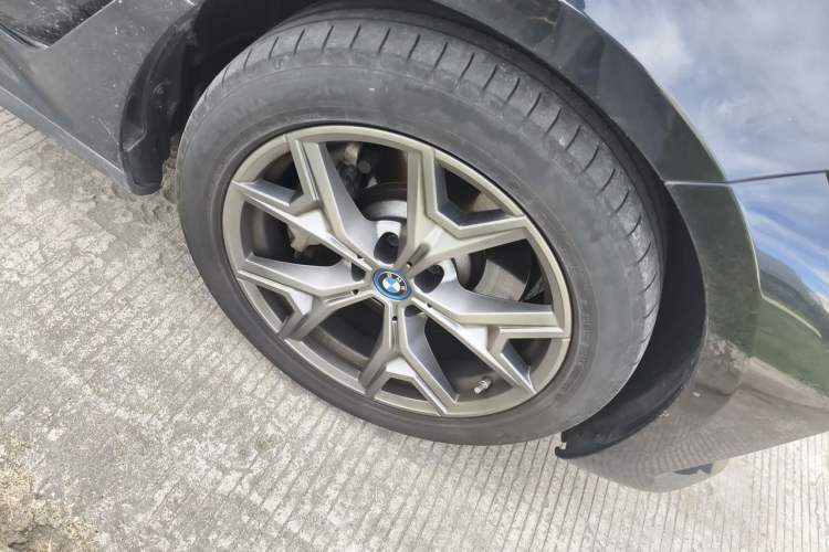 Used BMW i3 2024 eDrive 35 L Exterior 7
