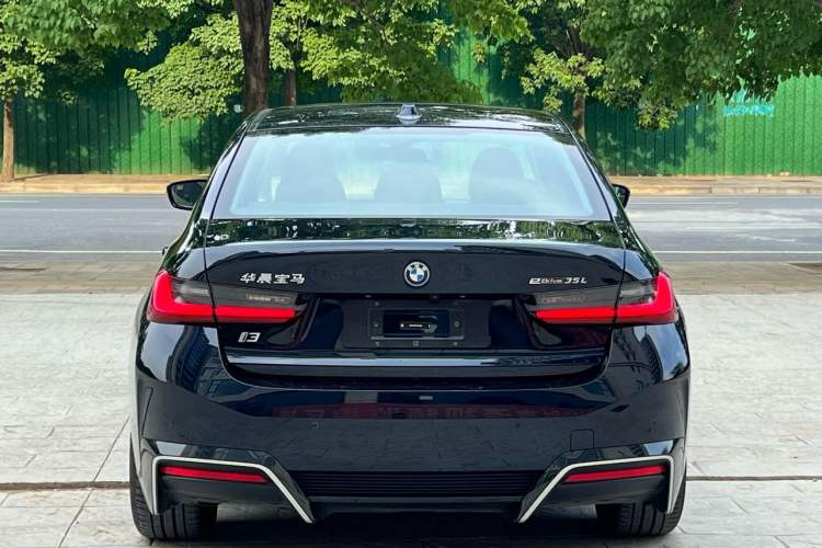 Used BMW i3 2024 eDrive 35 L Exterior 7