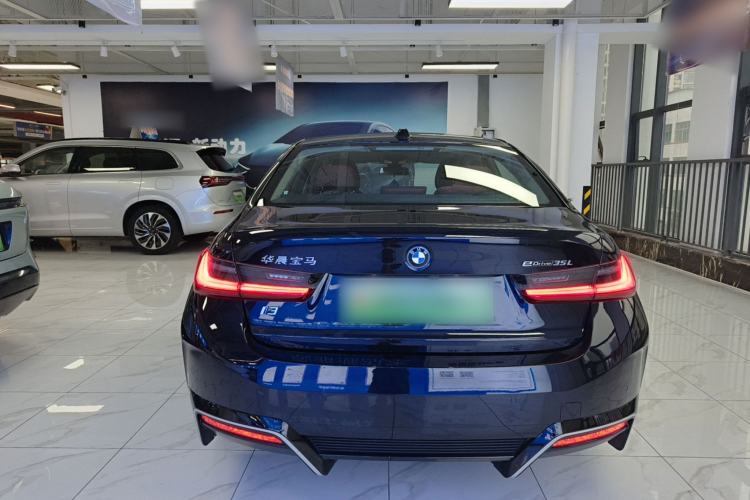 Used BMW i3 2024 eDrive 35 L Exterior 7