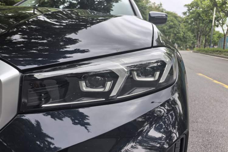 Used BMW i3 2024 eDrive 35 L Exterior 7