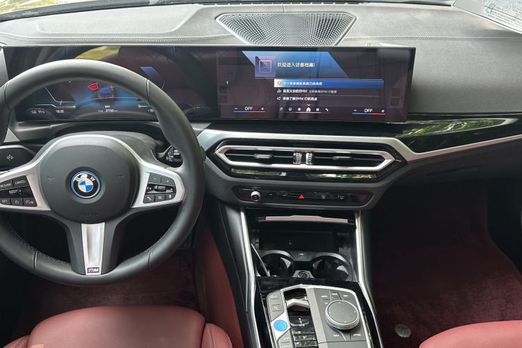 Used BMW i3 2024 eDrive 35 L Exterior 8