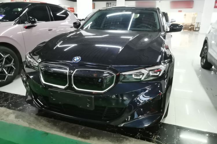 Used BMW i3 2024 eDrive 40 L Midnight Edition Front