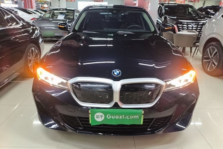 Used BMW i3 2024 eDrive 35 L Front
