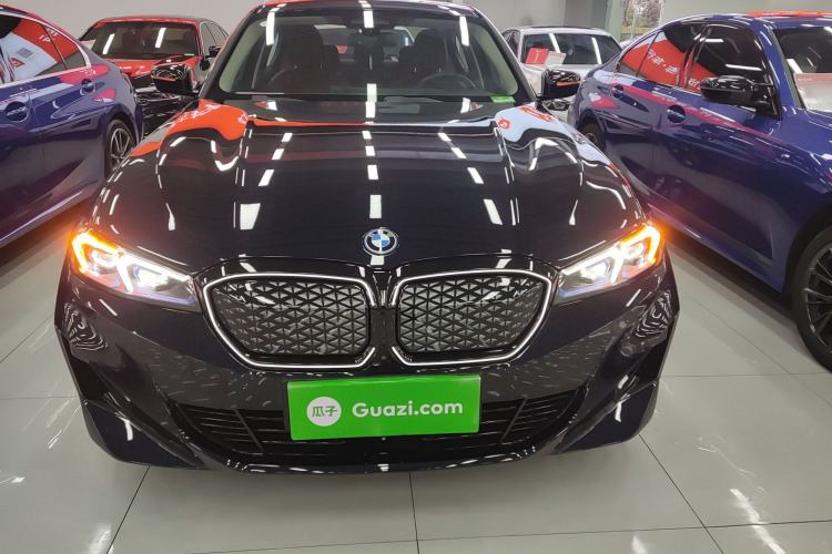 Used BMW i3 2024 eDrive 40 L Midnight Sports Package Front