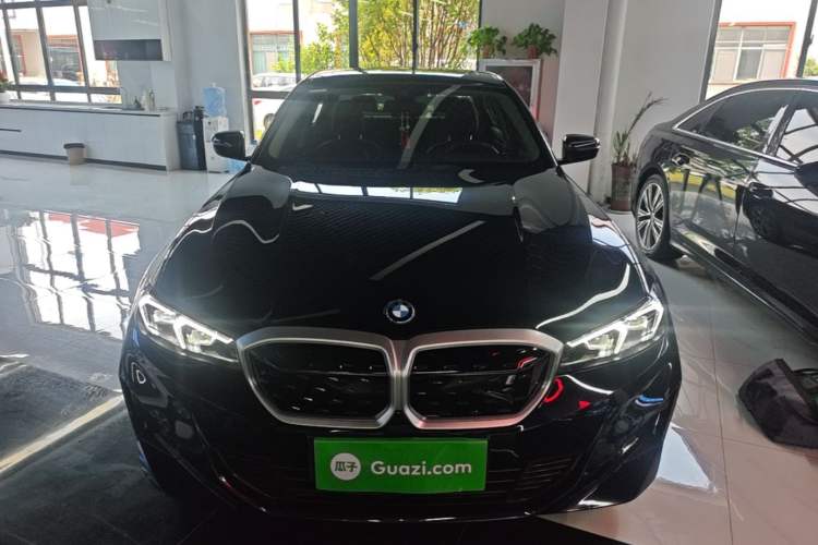 Used BMW i3 2024 eDrive 35 L Front