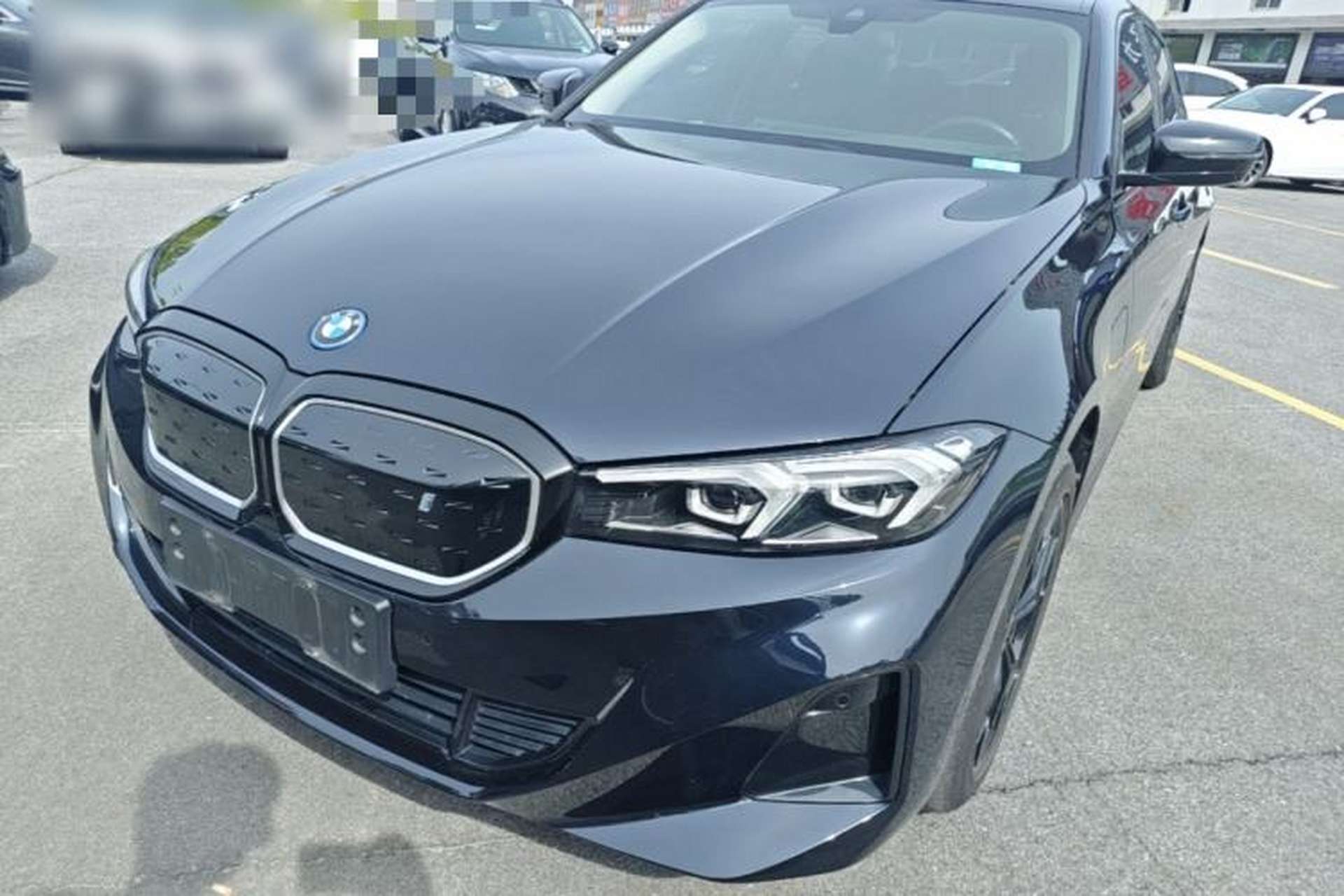 Used BMW i3 2024 eDrive 40 L Midnight Edition Front Left 45 Deg