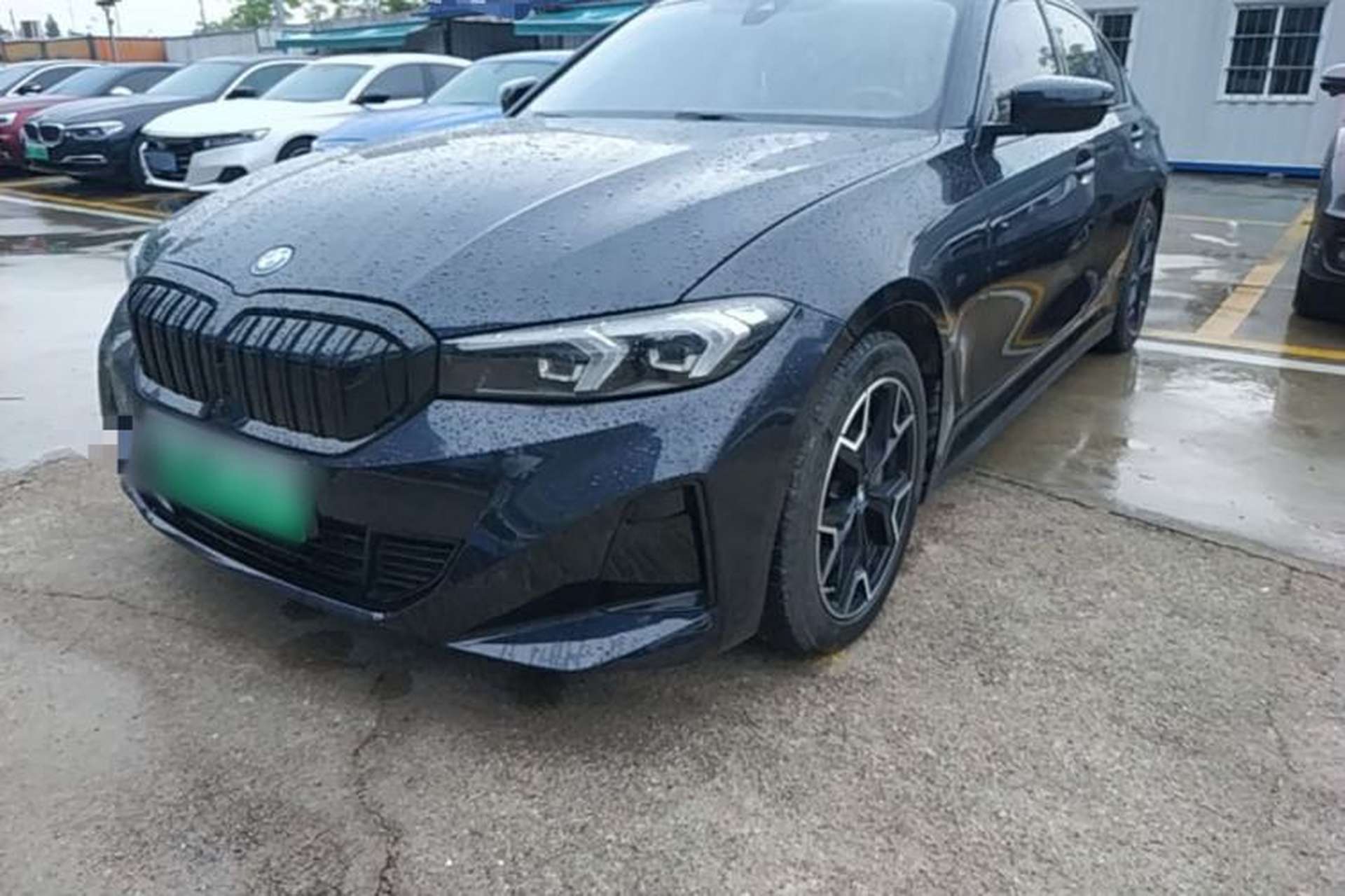 Used BMW i3 2024 eDrive 40 L Midnight Edition Front Left 45 Deg