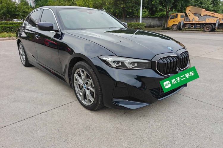 Used BMW i3 2024 eDrive 35 L Front Right 45 Deg
