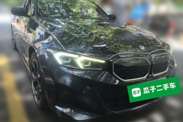 Used BMW i3 2024 eDrive 40 L Midnight Edition Front Right 45 Deg