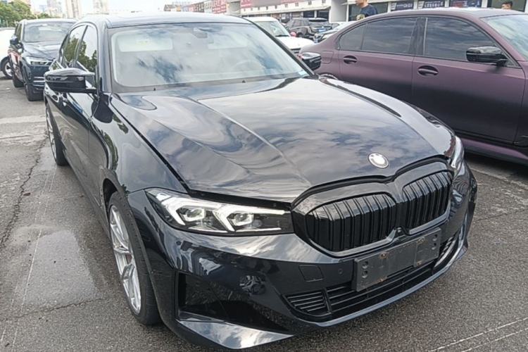 Used BMW i3 2024 eDrive 40 L Midnight Edition Front Right 45 Deg