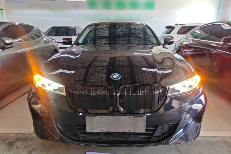 Used BMW i3 2024 eDrive 35 L Front