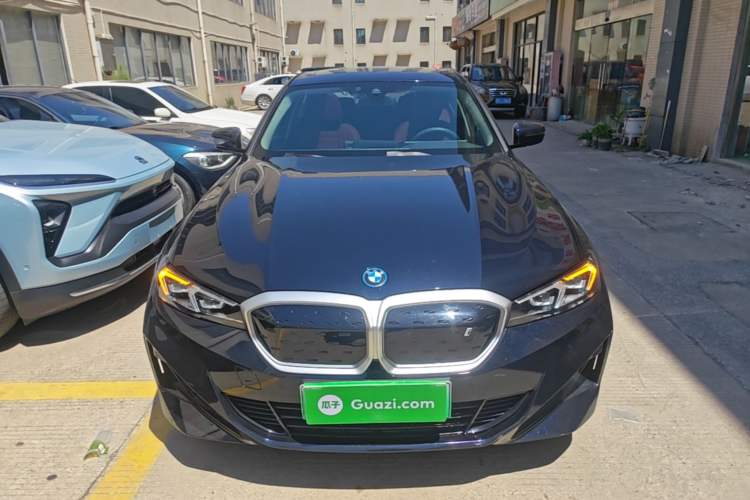 Used BMW i3 2024 eDrive 35 L Front