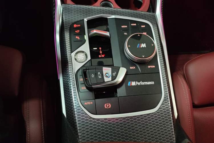 Used BMW i3 2024 eDrive 40 L Midnight Sports Package Gear Lever