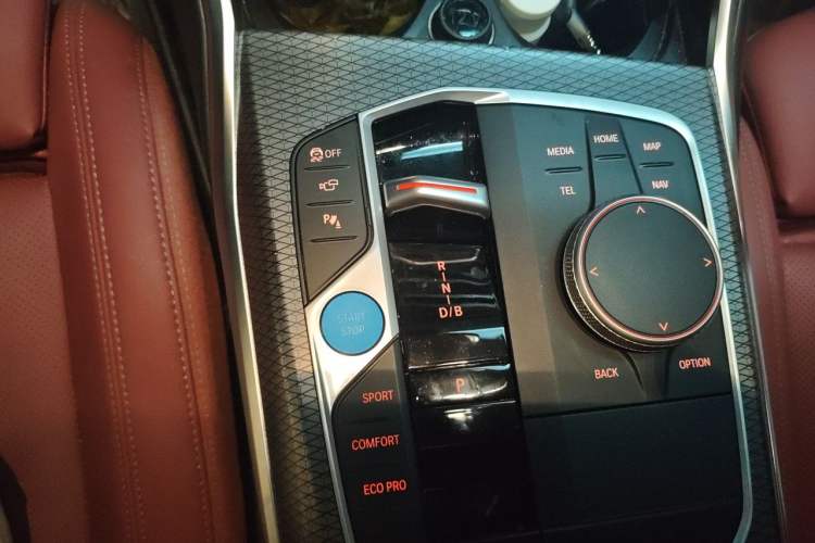 Used BMW i3 2024 eDrive 40 L Midnight Sports Package Gear Lever