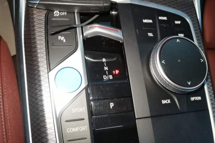 Used BMW i3 2024 eDrive 40 L Midnight Edition Gear Lever