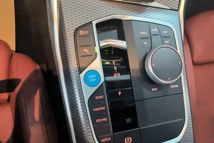 Used BMW i3 2024 eDrive 40 L Midnight Edition Gear Lever