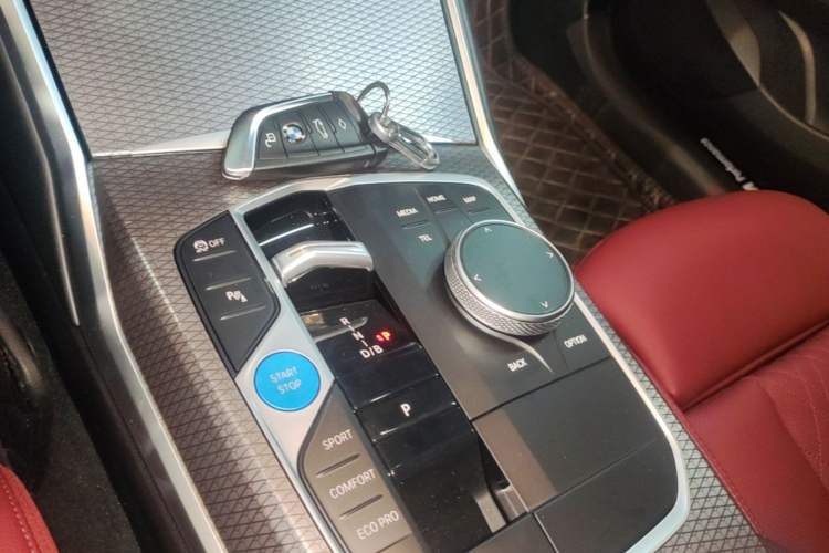 Used BMW i3 2024 eDrive 40 L Midnight Edition Gear Lever
