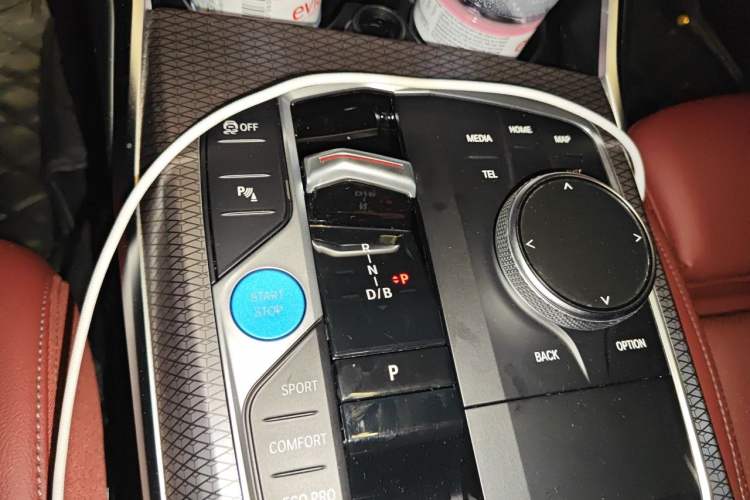Used BMW i3 2024 eDrive 40 L Midnight Edition Gear Lever