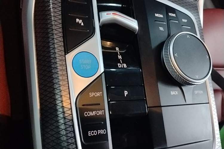 Used BMW i3 2024 eDrive 40 L Midnight Edition Gear Lever