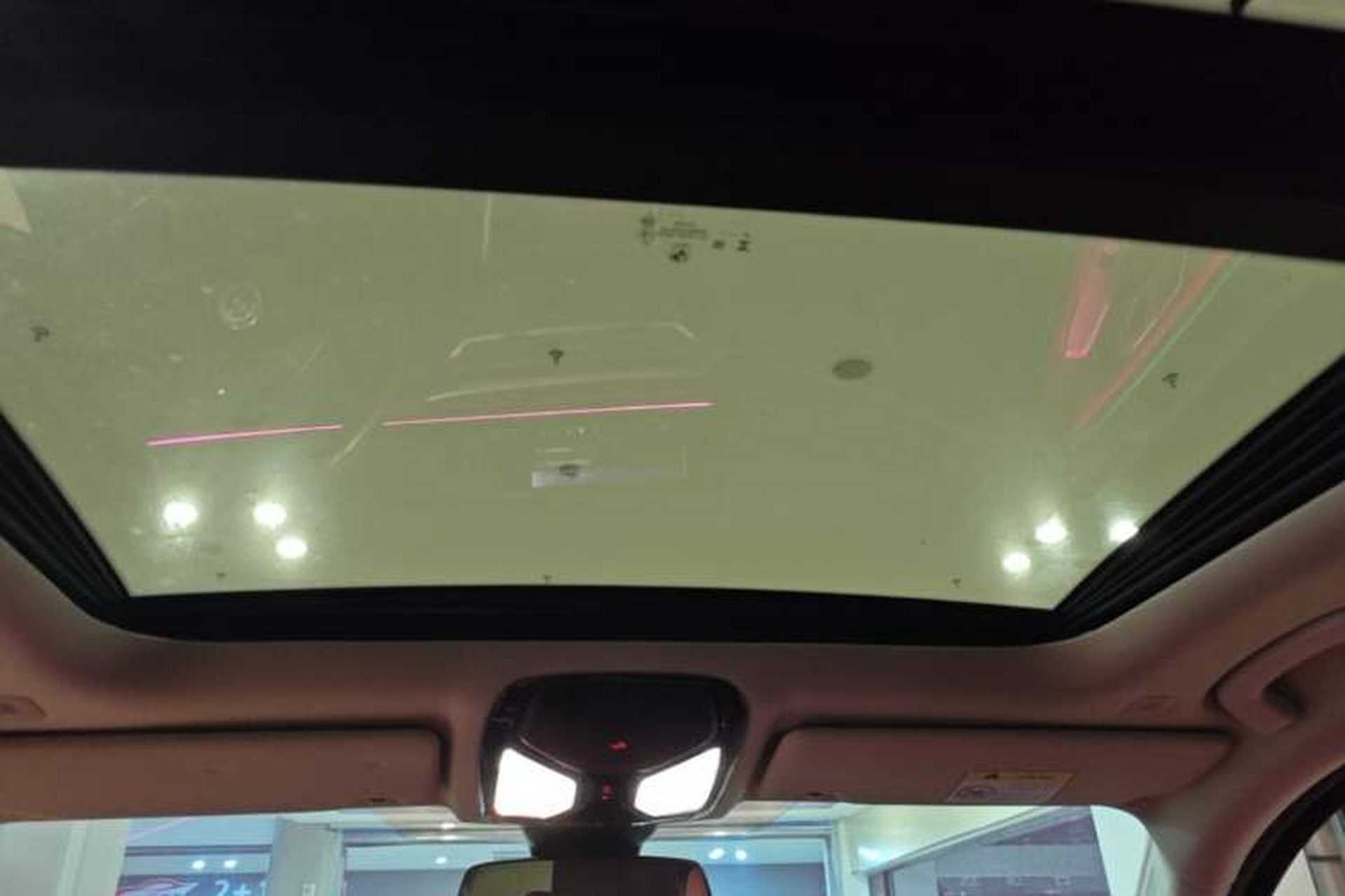 Used BMW i3 2024 eDrive 40 L Midnight Sports Package Headliner