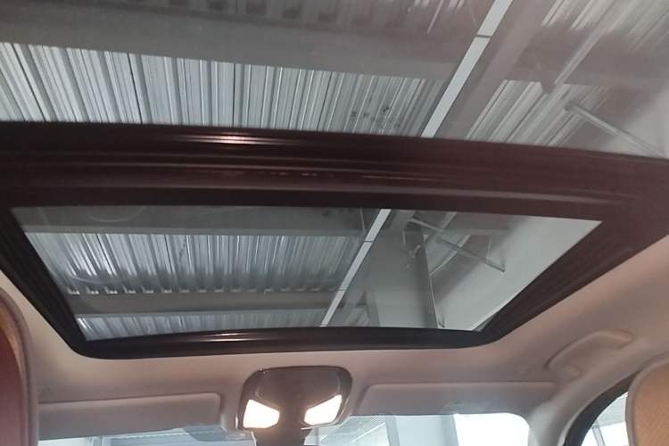 Used BMW i3 2024 eDrive 35 L Headliner