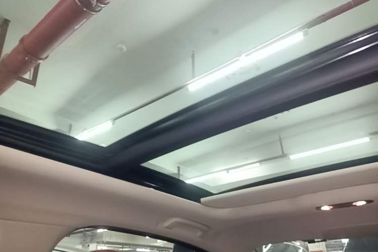 Used BMW i3 2024 eDrive 40 L Midnight Edition Headliner