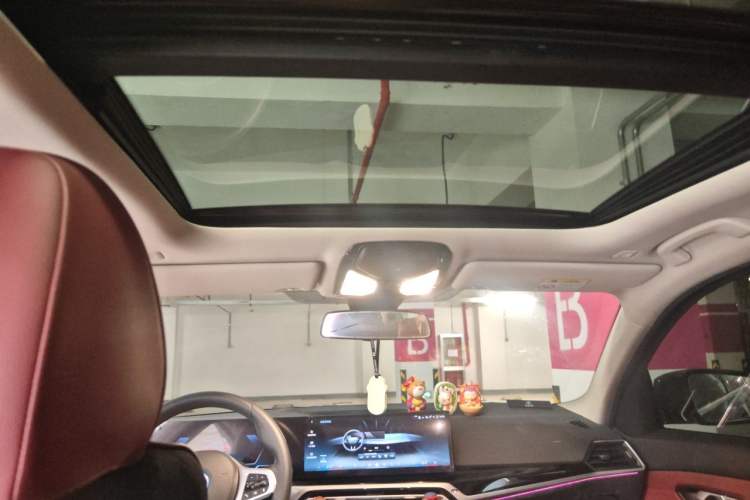 Used BMW i3 2024 eDrive 35 L Headliner