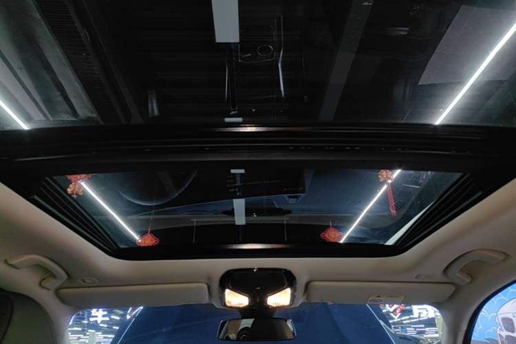 Used BMW i3 2024 eDrive 40 L Midnight Edition Headliner