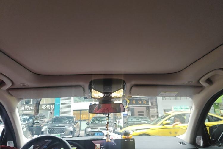 Used BMW i3 2024 eDrive 35 L Headliner