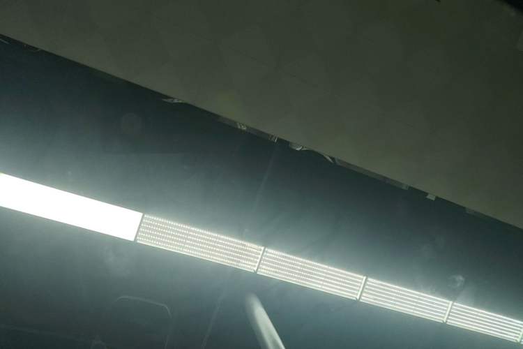 Used BMW i3 2024 eDrive 40 L Midnight Edition Headliner