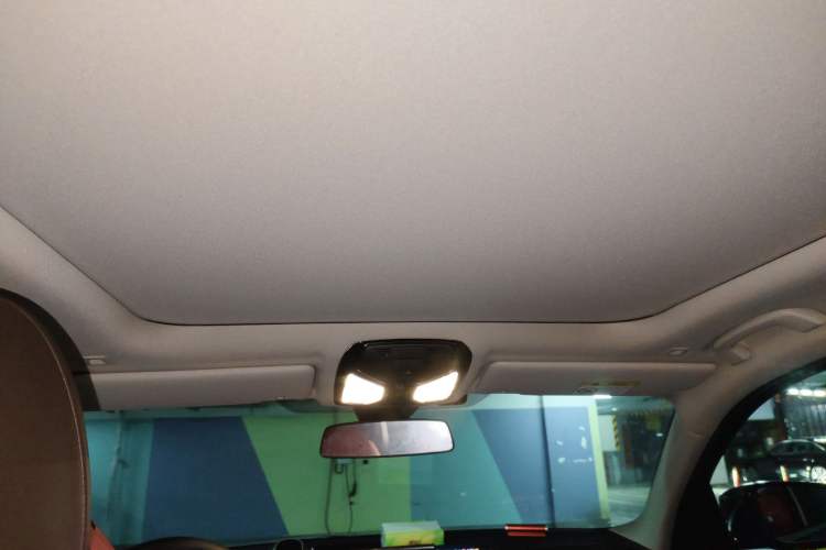 Used BMW i3 2024 eDrive 35 L Headliner