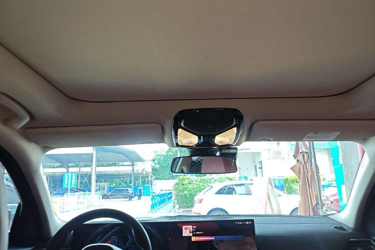 Used BMW i3 2024 eDrive 35 L Headliner