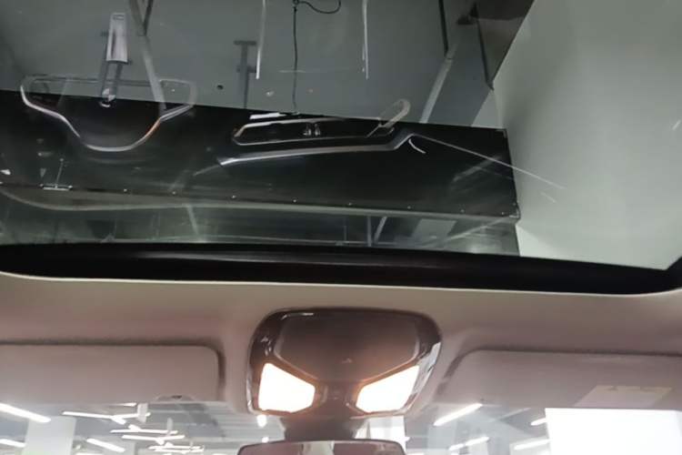 Used BMW i3 2024 eDrive 35 L Headliner