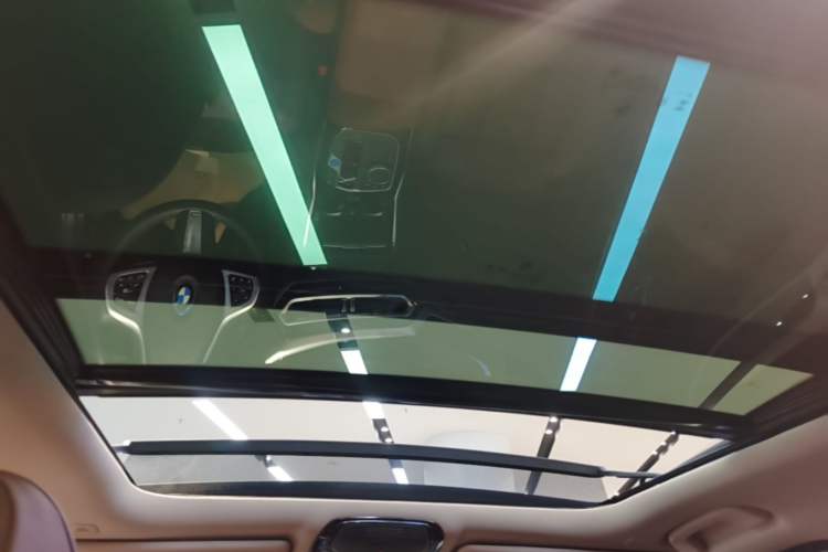 Used BMW i3 2024 eDrive 35 L Headliner