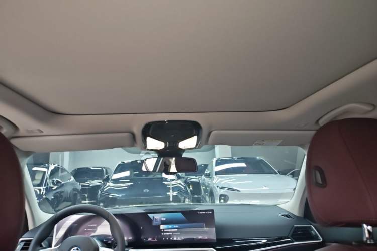 Used BMW i3 2024 eDrive 40 L Midnight Edition Headliner