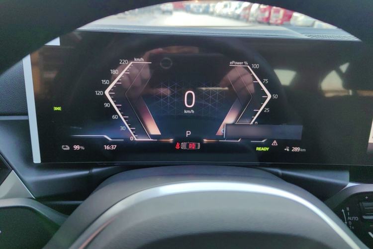 Used BMW i3 2024 eDrive 35 L Instrument Cluster