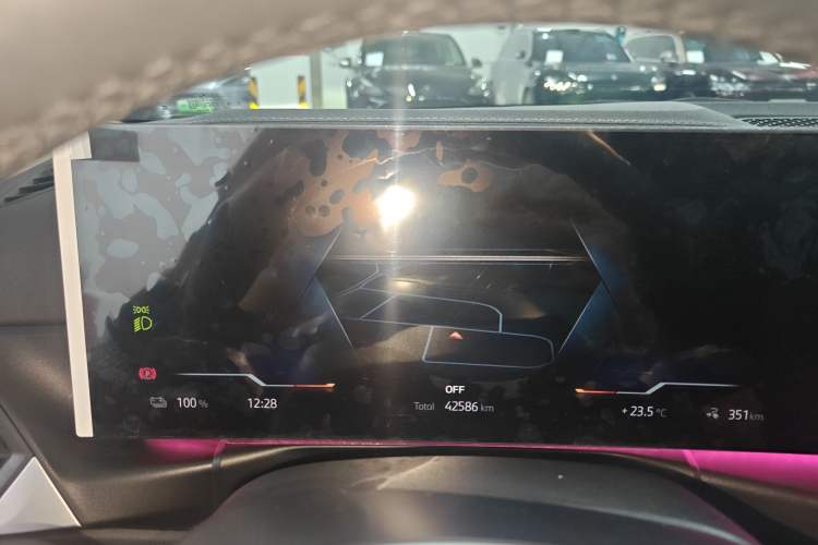 Used BMW i3 2024 eDrive 35 L Instrument Cluster
