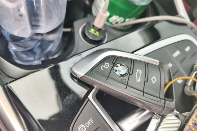 Used BMW i3 2024 eDrive 35 L Interior 1