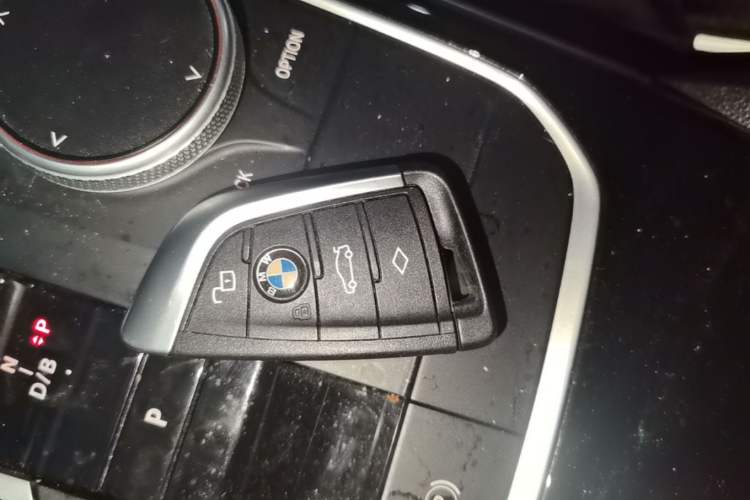 Used BMW i3 2024 eDrive 35 L Interior 1